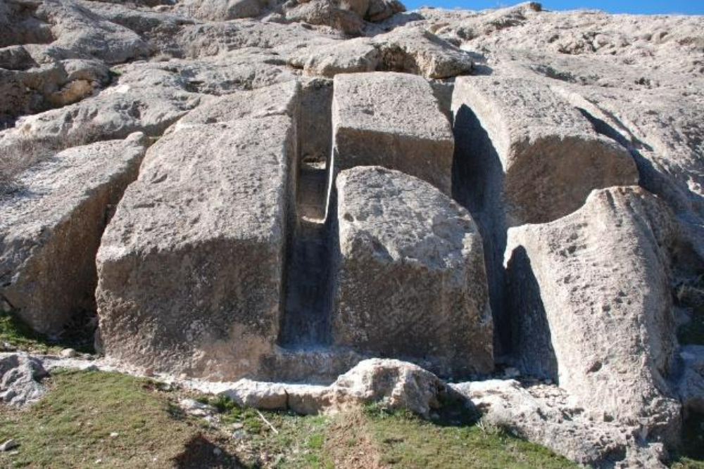 بیضا