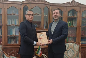 سفیر هند در تهران با غریب‌آبادی دیدار کرد؛ تأکید بر تقویت روابط دوجانبه