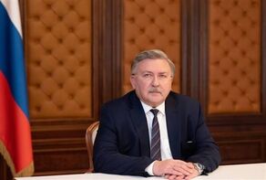 واکنش اولیانوف به اظهارات  اسکات بسنت:آمریکا دهه‌هاست منتظر فروپاشی اقتصاد ایران است