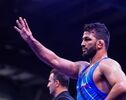 نتایج کشتی آزاد قهرمانی جهان امروز جمعه ۸ آبان؛ صعود  احمد جوان و زارع به فینال ؛ یزدانی و عموزاد مدال برنز گرفتند