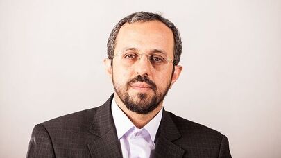واکنش دستیار رئیس مجلس به سعید جلیلی: تقویم وحدت از روز گرفتاری دوستان شروع نمی‌شود