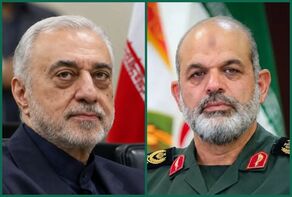 فرمانده کل سپاه به وزیر دفاع: آماده ارتقای بازدارندگی و هم‌افزایی همه‌جانبه هستیم