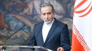 Foreign minister outlines Iran’s seven-day plan to reopen Strait of Hormuz