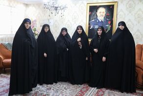 تجلیل معاون رئیس‌جمهور از خانواده شهید نصیرزاده