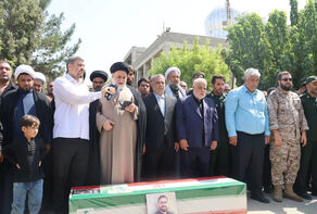 آیین وداع با پیکر شهید اسماعیل پاشایی در بهارستان برگزار شد
