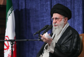 Iranian nation stand firm against illegitimate expectation that wants Iran obedient to the US