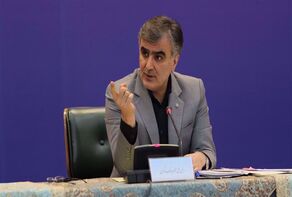 Chief banker denies Iran oil revenues fell in August