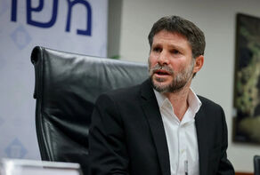 צרפת ומדינות אחרות פועלות נגד ישראל ופוגעות במעמדה הפוליטי.