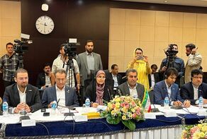 Iran-Pakistan Joint Economic Commission holds meeting in Tehran