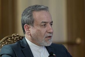 Iran, France's FMs stress need to ease tensions