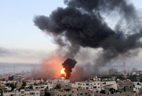 آخر تطورات فلسطين .. الاحتلال ينفذ 500 غارة ويعترف: غزة قصفتنا بـ1500 صاروخ