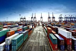 ترخیص فوری کالاهای اساسی آغاز شد