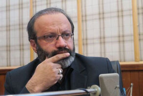 کارشناس مسائل اقتصادی: انحصارگرایی دولتی؛ عامل رواج دلالی و سوداگرایی