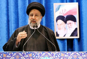 رئيسي: ذكرى انتصار الثورة رسالة أمل لكل مستضعفي العالم
