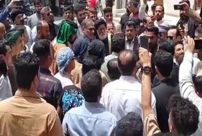 بالفيديو.. شمخاني يلتقي أهالي مدينة شادكان بمحافظة خوزستان وجها لوجه