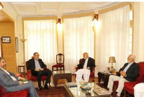 كرزاي يشيد بمواقف ايران الداعمة لامن واستقرار افغانستان