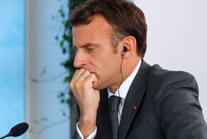 France, an actor who only pays!