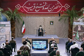 رهبر انقلاب: دفاع مقدس ثابت کرد صیانت از کشور با مقاومت به‌دست می‌آید