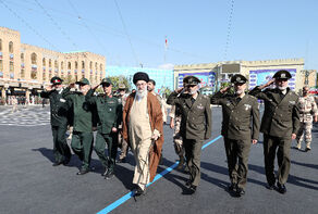 Leader of the Revolution: The Zionist regime suffered an irreversible defeat, the Palestinians did this saga themselves