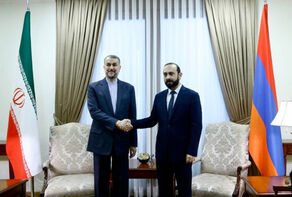 Iran, Armenia FMs meet in Yerevan
