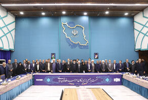 دی ماه 1402/ داستان یک قاب متفاوت