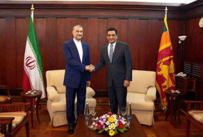 Iranian, Sri Lankan FMs discuss issues of mutual interest