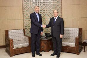 Iran top diplomat meets Syrian counterpart in Damascus visit