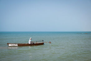 33 Iranian fishermen released from Somalia prison