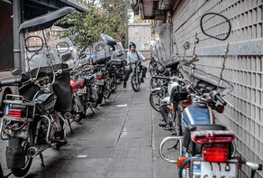 ثبت تخلف در معابر با موتورسیکلت‌های دوربین‌دار