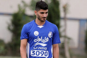 زکی‌پور استقلالی شد