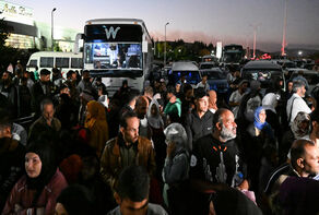 Over 50,000 flee for Syria amid Israel's attacks on Beirut: UN