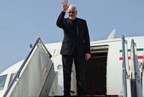 VP leaves Iran for Saudi Arabia to attend summit on regional tensions