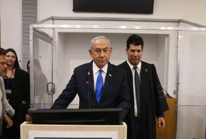 Majority of Israelis support Netanyahu’s trial on graft