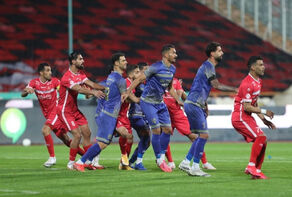 پرسپولیس و گل‌گهر در شهر قدس/مدافع به الهلال رسید/چالش اتمام قرارداد 12 بازیکن/ژکو نمی آید