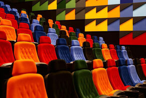 Cinema hall count in Iran reaches 888, aiming for 1,000 by 2026
