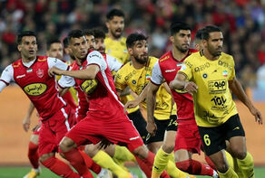 ترکیب احتمالی سپاهان مقابل پرسپولیس/کارترون به دنبال هت‌تریک مقابل پرسپولیس
