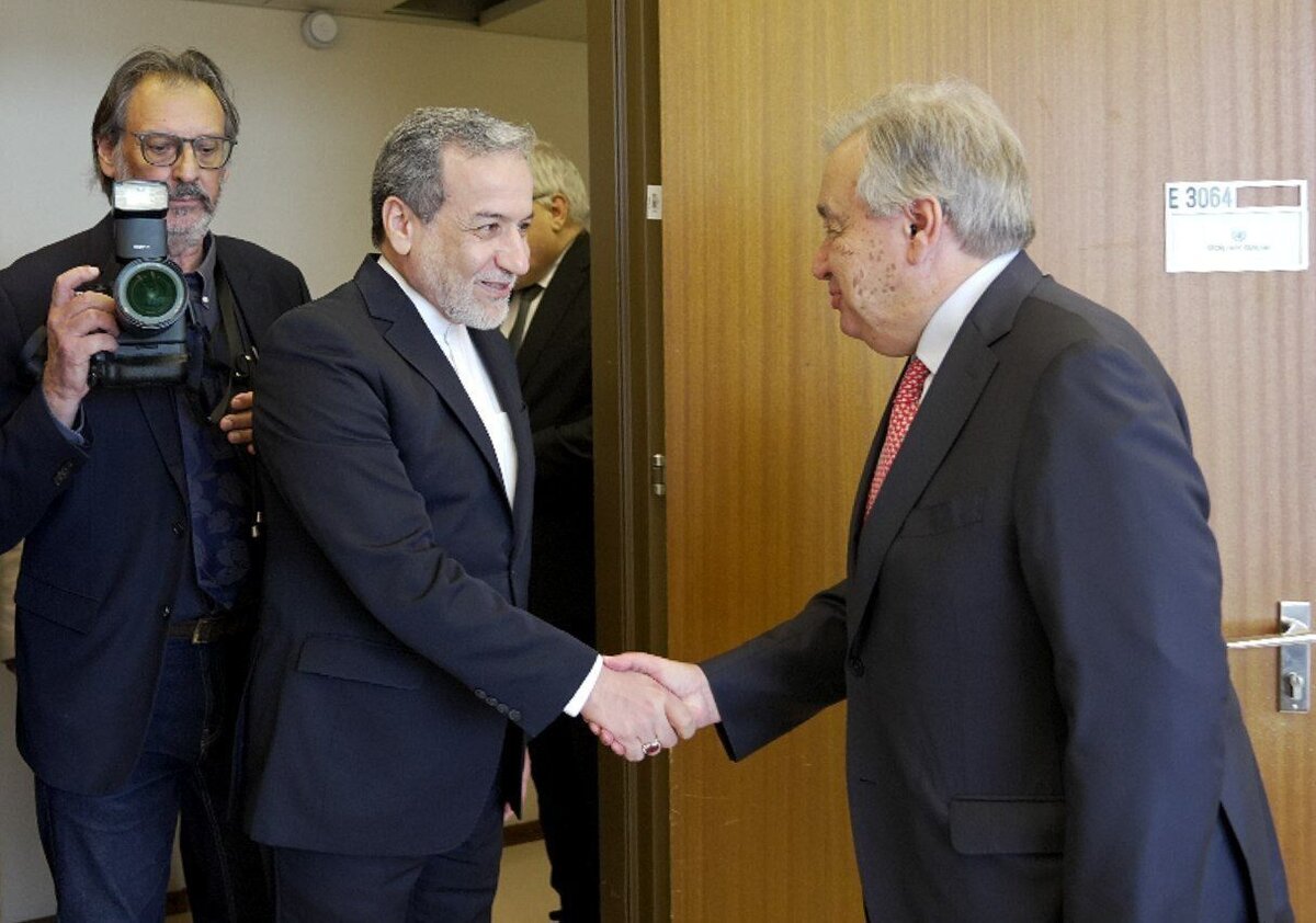 Araghchi meets UN chief in Genera ahead of disarmament conference