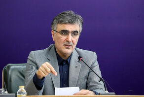 فرزین: برنامه تامین مالی غیرتورمی تولید بزودی رونمایی می‌شود