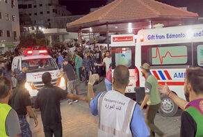 加沙的萨达卡医院被犹太复国主义者炸毁