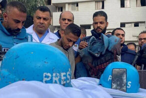 استشهاد مراسل فلسطيني مع زوجته اثر قصف 