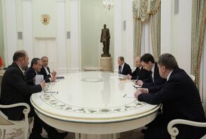 Araqchi meets Putin in Moscow