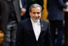 Foreign Minister Araqchi plans to visit Pakistan on Monday