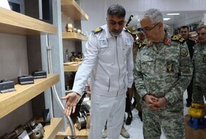 Top general inspects naval facilities in Iran’s Bandar Abbas