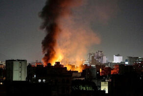 اليمن: العدوان الأمريكي يشن سلسلة غارات على صنعاء وصعدة والحديدة