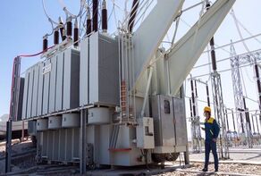 Iran more than halved its power grid losses to 10% in 16 years: Expert