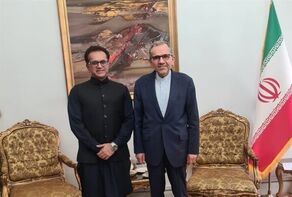 Iran's dep. FM meets with Pakistani ambassador