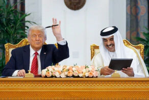 آنچه بر ترامپ در قطر گذشت؛ از رقص با سربازان تا تعریف و تمجید از پهپاد‌های ساخت ایران+فیلم