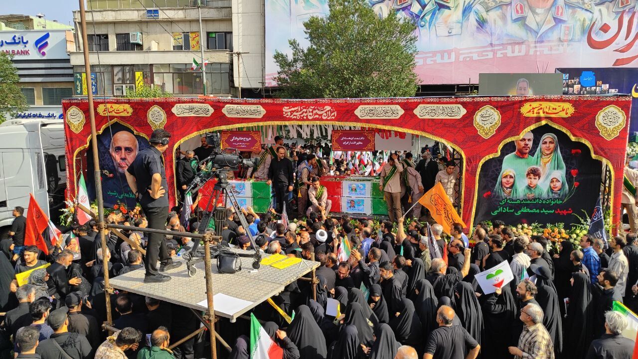 Funeral procession of martyrs of Israeli aggression kicks off in Tehran