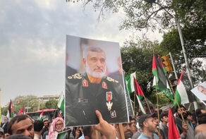فریاد حمایت از رهبر معظم انقلاب در مرز چین و پاکستان طنین‌انداز شد + فیلم