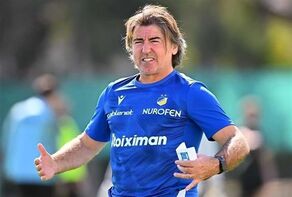 Ricardo Sa Pinto named Esteghlal FC coach